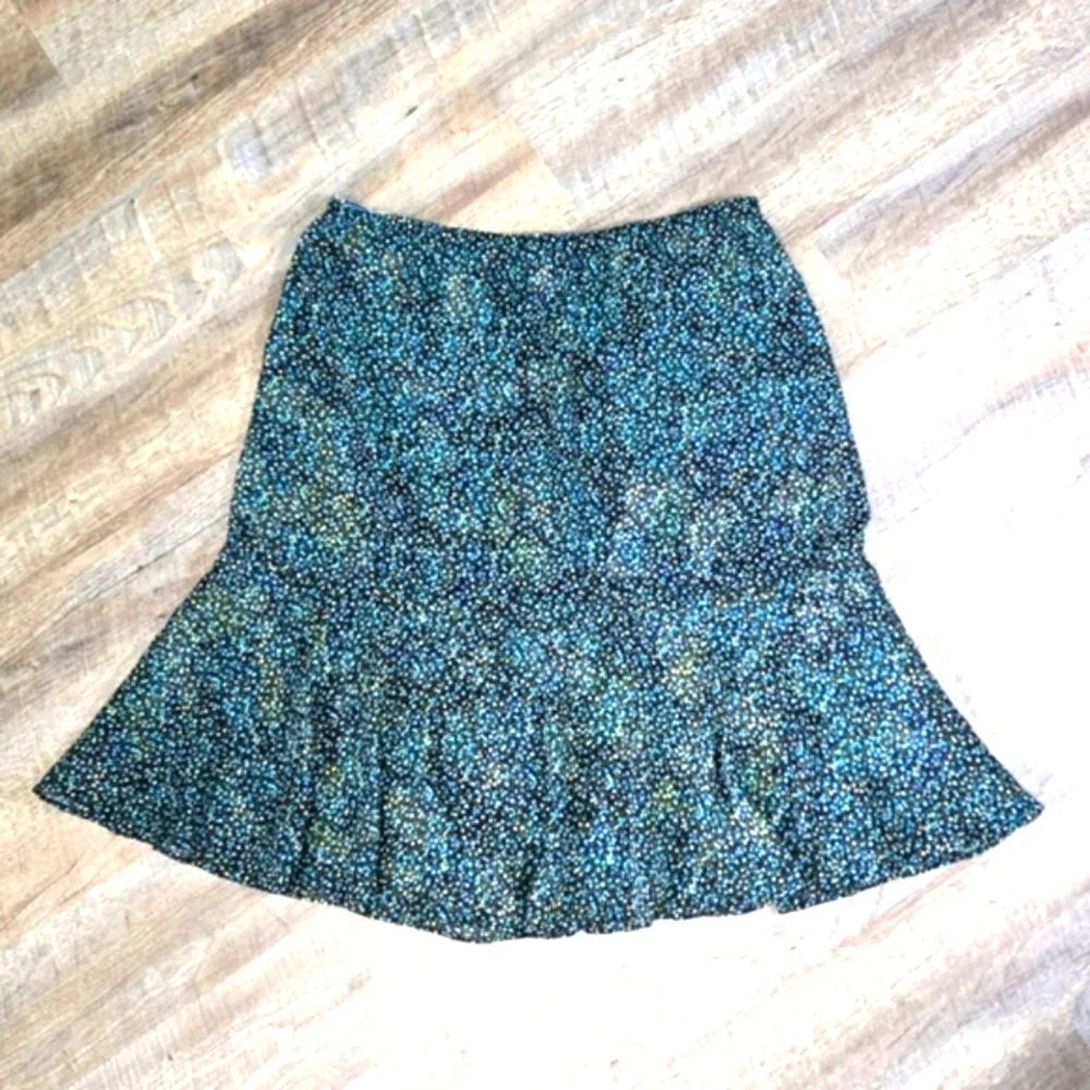 Christopher & Banks Reversible Floral Women's Skirt - Picture 3 of 10